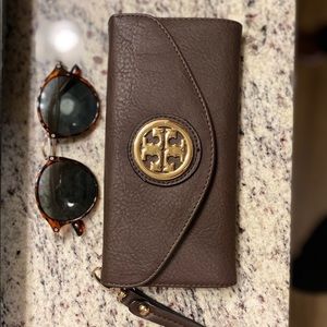 Imitation Tory Burch Wallet Wristlet